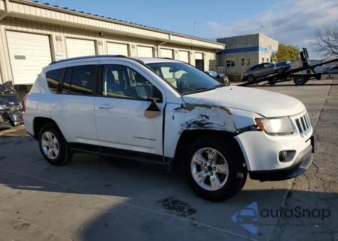 2014 Jeep Compass Sport from USA, damaged, VIN 1C4NJCBAXED539042